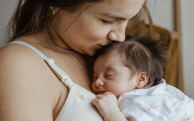 The Fourth Trimester Survival Kit: What Actually Helps in Your First Week Home
